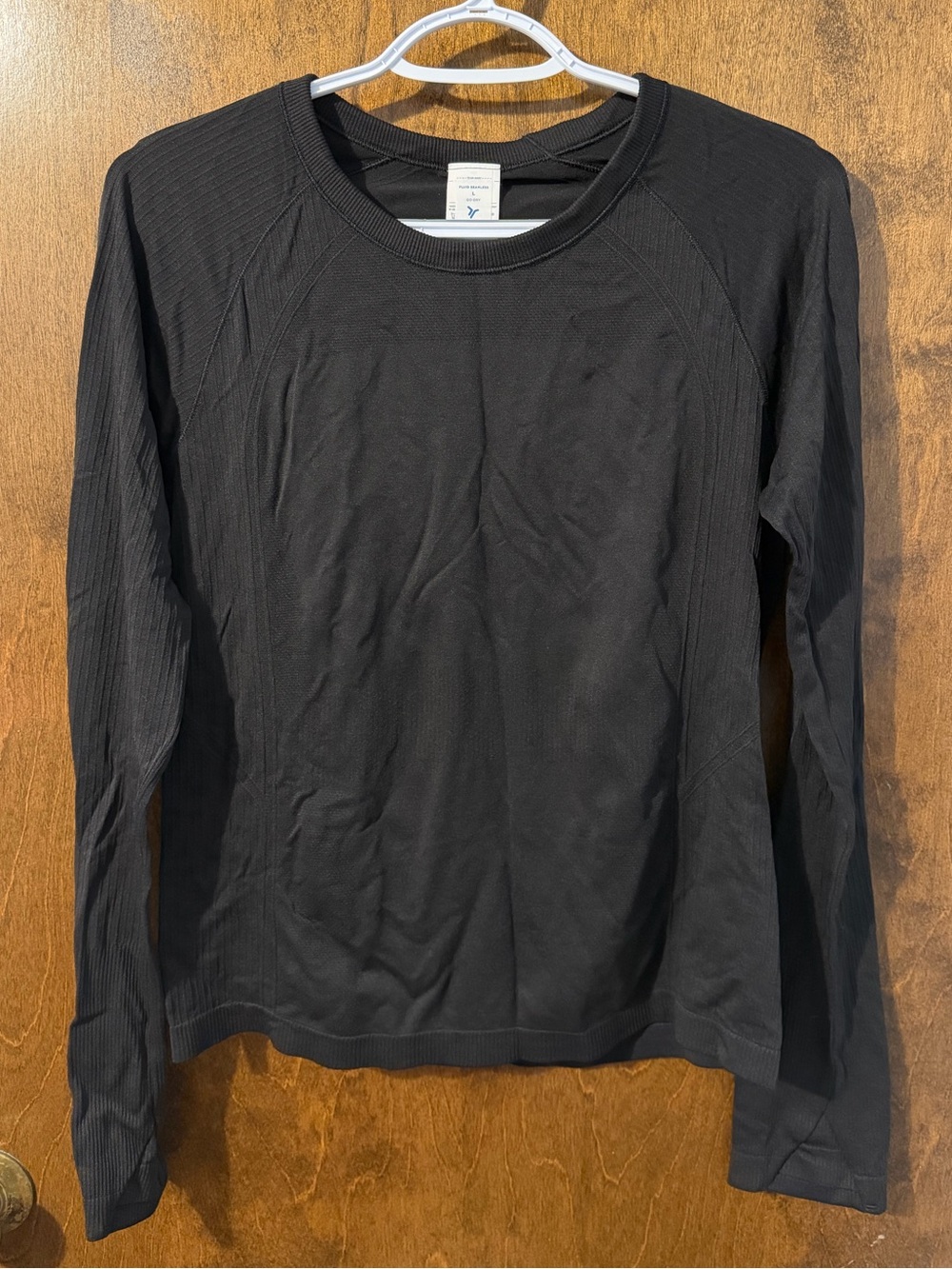 Old Navy Seamless Women's Black Long-Sleeve Crewneck Top
